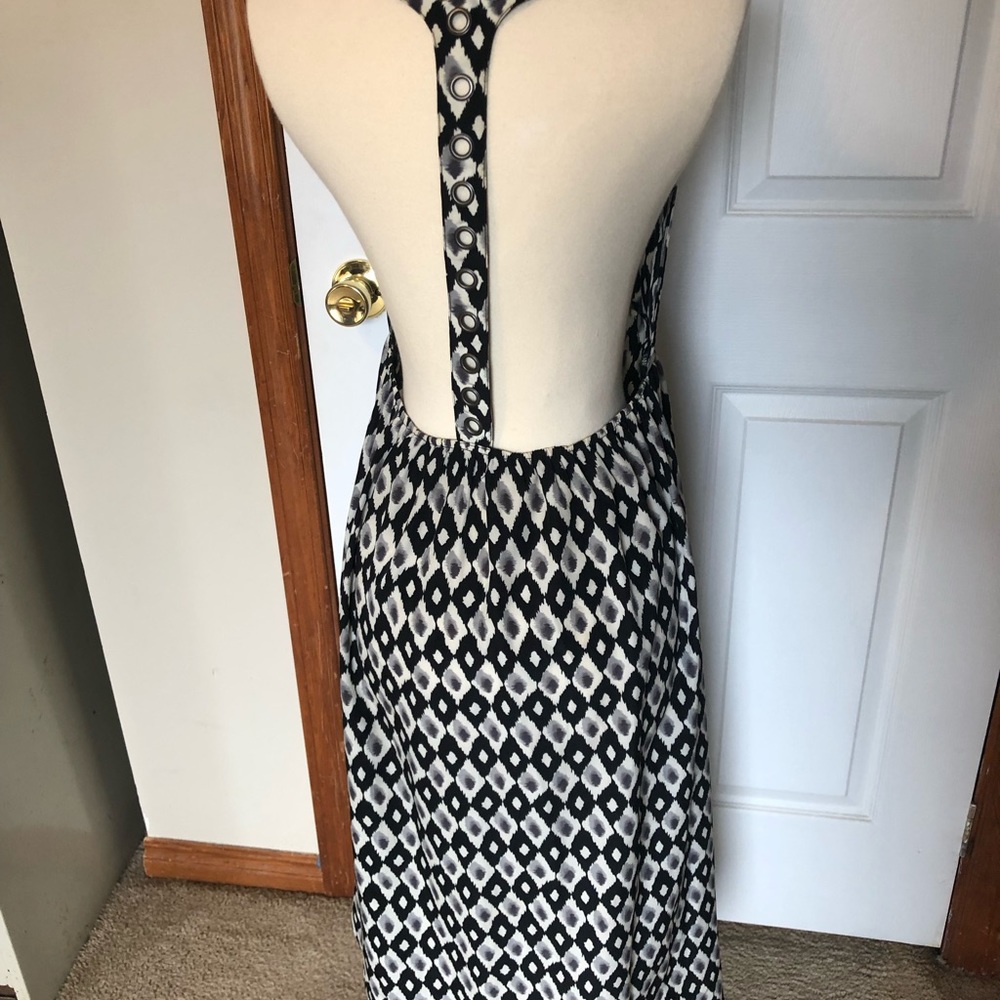 LF dress - Picture 3 of 3
